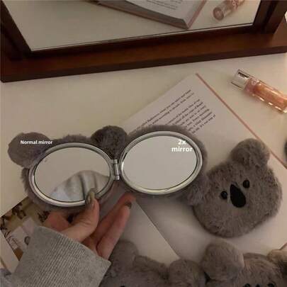 2개 휴대용 미니 라운드 귀여운 코알라 디자인 메이크업 거울 - 배터리 프리 여행용 거울, 페인트 공예가 있는 유리 표면, 이동 중 뷰티 필수품