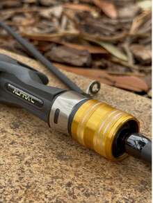 Vara de Pesca p/ Carretilha Carbono 1.65m 20lbs 2 Partes c/ Capa - Preto - Visão 9