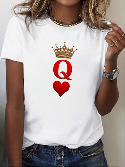 Women's 180g T-Shirt - White Cotton T-Shirt With Queen Of Hearts And Crown Print - Exclusive Design, Round Neck And Short Sleeves For Casual And Modern Style - Versatile And Comfortable Clothing For Everyday Wear
