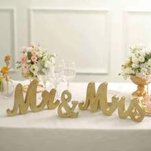 1 Set Of Mr&Mrs Wooden Wedding Decoration Set, Wedding Table Sign With Letter Decoration, Wooden Stand-Alone Letters For Photo Props, Rustic Decoration, Wooden Letters For Main Table Wedding, Anniversary Party Valentine's Day Retro Commemorative Party Favors Best Gifts, Wedding Decor, Home Decor, Room Decor Bride Birthday Graduation Birthday Decorations Party Decorations Bachelorette - Mr&Mrs - 查看 3