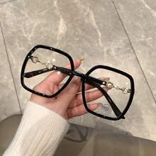 1 Cặp kính mắt nữ gọng vuông màu đen, gọng kính thời trang, tròng kính trong suốt, kiểu dáng đa năng. - Nhiều màu - Xem 4