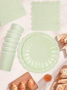 10 pièces Fournitures de fête vert clair à bord festonné. Assiettes en papier vert sauge, serviettes de cocktail, tasses, ensemble de vaisselle. paquets de fête pour mariage, baby shower, pique-nique, anniversaire, décorations