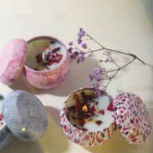 1 pezzo Nuova Candela Profumata Natalizia, Candela Profumata Natalizia Premium in Confezione Regalo, Delicati Profumi di Frutta e Fiori Secchi, Confezione in Scatola, Adatta per Uomo e Donna. Regalo di Natale, Regalo di Capodanno