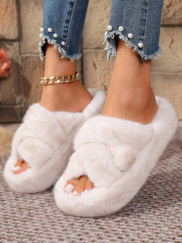 Pantofole scivolanti con incrocio e soffice per donne, suola spessa, aperte, pelose, pantofole da casa, pantofole soffici/in pelliccia, nuovi arrivi autunno 2025