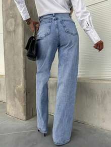 Women's Casual Versatile Straight Leg Jeans With Pockets