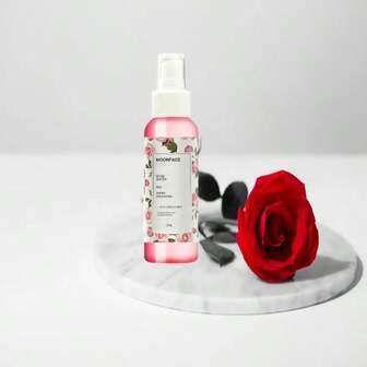 孟菲诗大马士革玫瑰纯花水喷雾，蕴含玫瑰精华，补水保湿，快速吸收，不油腻，改善干燥，柔化肤色，舒缓干燥，淡淡花香