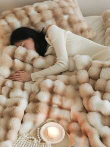 1 件奢华仿貂毛绒毯，厚实双层柔软蓬松盖毯，如云朵般触感，适合居家、客厅、卧室、沙发，也是提升居家生活品质的绝佳礼物