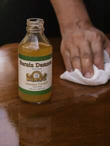 Barniz Dammar protege y da brillo a tus obras 120ml producto artístico pintura óleo acrílico conservación acabado profesional sellador materiales resistentes presentación práctica decoración arte manualidades gama premium cuidado - Barniz Dammar - Ver 2