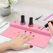 5-Flaschen Nagellackhalter, Silikon Material mit Fingerführung und Kippschutz-Design, rutschfester Boden, geruchlos - perfektes Geschenk für Frauen, Maniküre-Profis, Anfänger (3 Farben), Maniküre-Zubehör, hochwertiges Material