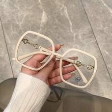 1 Cặp kính mắt nữ gọng vuông màu đen, gọng kính thời trang, tròng kính trong suốt, kiểu dáng đa năng. - Nhiều màu - Xem 3