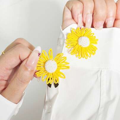 2 chiếc khuy áo hoa, khuy trang trí áo sơ mi unisex, đeo được trong 3 giây, không cần may vá, đế bằng đồng thau nguyên khối, khuy thủ công, thích hợp cho công sở, hàng ngày, tiệc tùng, quà cưới, tay nghề tinh xảo, quà tặng Giáng sinh.