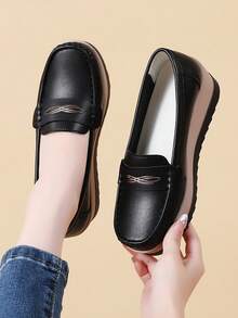 女士时尚厚底压花印花增高百搭厚底一脚蹬休闲鞋 - 黑色 - 查看 2