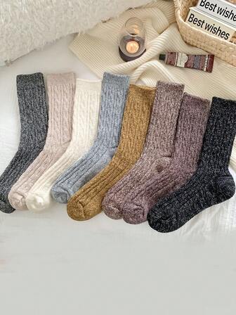 1 双女士纯色加厚保暖羊毛混纺粗针织中筒袜，适合秋冬季日常和居家穿着