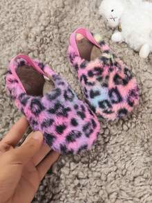 1 Pair Kids Plush Lined Slip-On Warm Shoes, Colorful Leopard Heart Design, Suitable For Elementary & Middle School Students, Boys & Girls Furry Slippers, Plush Lined Shoes, Autumn/Winter New
