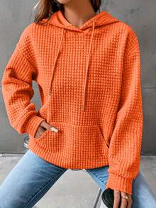 2026 Must-Have For The New Year Plus-Size Solid Color Waffle Hoodie, Casual Pocket Drawstring Long-Sleeved Hooded Sweatshirt, Women's Plus-Size Clothing, Outdoor Sweatshirts, Local Warehouse Direct Delivery, Girls' Fashionable Tops Waffle-Knit Hoodie, Oversized Pullover Hooded Top Fabric Texture: Waffle-Knit Textured Fabric, Soft Warm Knit Material Design Details: Hood With Drawstring, Front Kangaroo Pocket, Ribbed Trim (Cuffs/Hem), Oversized Relaxed Fit Styling Style: Vibrant Casual Style, Daily Street Relaxed Vibe  3D Textured Fabric Layering Effect - 橘色 - 查看 2