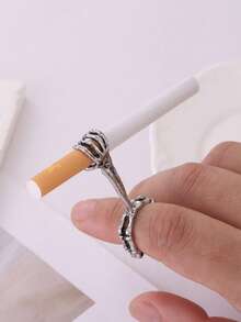 1 chiếc nhẫn khắc hình bàn tay xương cầm điếu thuốc lá, làm từ hợp kim kẽm, màu bạc cổ. - Màu Bạc Cổ - Xem 8