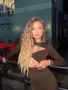 Đầm dự tiệc tay dài gợi cảm đan hở lưng kim loại trang trí phía trước màu trơn cho nữ - màu nâu - Xem 4