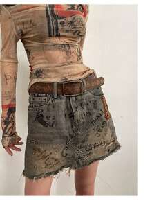 1 pieza Elegante cinturón retro marrón con estampado floral en relieve para damas, adecuado para ceñir la cintura en los vaqueros para un efecto estilizante en otoño, Halloween - Marrón - Ver 12