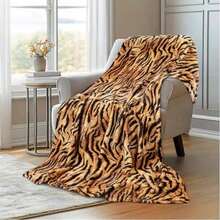 Brown Tiger Stripe Printed Blanket, A Fluffy, Comfortable, Ultra-Soft And Fluffy Plush Animal Printed Blanket. It Is Suitable For Beds And Sofas, Bedding, Sofas And Travel. It Also Serves As A Family Autumn Decorative Throw Blanket. Four Seasons Universal Multifunctional Blanket/Perfect Gift, 280GSM Blanket With Modern Aesthetic Design And 2D Printing Technology Is An Ideal Companion For Sofa Napping, Traveling Camping, Home Decoration And Office Embellishment. A Thoughtful Gift For Thanksgiving, Christmas, Valentine's Day, Father's Day, Mother's Day And Other Festivals Special Moments Such As Birthdays, Weddings, Anniversaries And More. Exclusive Gifts For Family Members, Partners, Parents, Grandparents Or Dear Friends. They Are Perfect For Beds,  Living Rooms, Offices, Beaches,Newly Expanded Themed Collections To Meet A Variety Of Styles And Scenar. - 彩色 - 查看 4