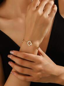 Elegant & Chic Stainless Steel Vacuum Plated 18K Gold Micro-Inlaid Full Diamond Hollow Four-Leaf Clover Women Bracelet Set, Suitable For Party, Daily Wear, Selfie, Outing And Shopping