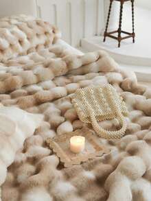 1 件奢华仿貂毛绒毯，厚实双层柔软蓬松盖毯，如云朵般触感，适合居家、客厅、卧室、沙发，也是提升居家生活品质的绝佳礼物