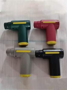 按钮/LCD 按摩器、深层组织按摩器、便携式手持肌肉按摩器、迷你旅行按摩器、健身器材、健身配件、男女理想礼物、带 LCD 屏幕的便携式可充电肌肉按摩枪、6 个可调档位、带 4 个可更换按摩头的颈部按摩器、深层组织放松、USB 可充电锂电池、人体工程学设计