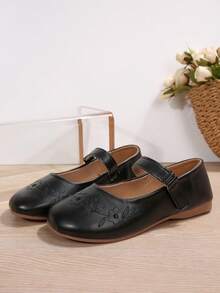 أحذية نسائية كاجوال مطرزة بلون أحادي بدون كعب