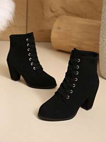 2025 Jesień/Zima Plus Size Europejskie i Amerykańskie Modne Sznurowane Rzymskie Rycerze, Damskie Czarne Kozaki z Wysokim Cholewką, Okrągły Nosek, Grube Wysokie Kozaki - Czarne - Zobacz 3