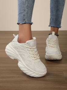 女士厚底厚底运动鞋，透气网眼增高休闲轻便运动鞋和百搭厚底乐福鞋 - 米色 - 查看 4