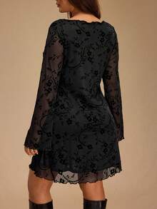 MOOD WOOD Dark Velvet Floral Print Dress For Women Fall/Winter Christmas Party Slightly Sheer Mesh Bell Sleeves Loose A-Line Short Skirt - 黑色 - 查看 2