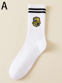 5/1 Paio di calzini equipaggio da uomo a tema Harry Potter. Con design divertenti e interessanti, sono calzini divertenti e bizzarri perfetti per Natale e Ognissanti. Adatti come regali per feste, sono anche ottimi da indossare per le coppie.