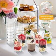Conjunto de 10/50/100 unidades de copos cilíndricos transparentes de plástico para mousse, com capacidade de 100ml - Ideais para tiramisu, pudim, gelatina e cheesecake - Perfeitos para casamentos, aniversários, buffets e mesas de sobremesas. - transparente - Ver 5