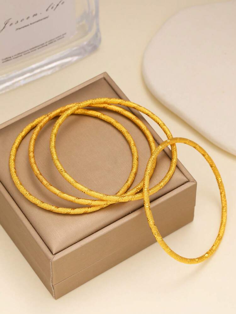 4 piezas de pulseras tipo brazalete vintage con baño de oro de 24K para mujeres, aptas para vacaciones, regalos, fiestas y uso diario - Amarillo Oro - Añade 11