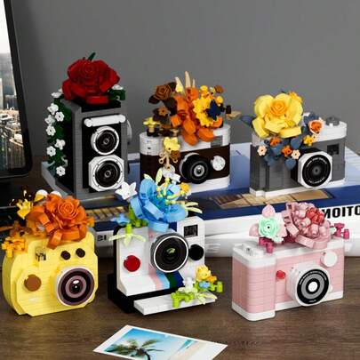 Bộ 6 mô hình lắp ráp mô phỏng máy ảnh (0-5 inch), làm bằng nhựa ABS, các khối hình máy ảnh dễ thương với họa tiết máy ảnh và hoa, lắp ráp đơn giản, món quà DIY tuyệt vời và phụ kiện trang trí nhà cửa.