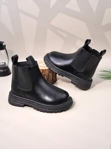1 双黑色软皮+弹力面料幼儿/儿童切尔西靴，圆头，防滑鞋底，时尚可爱，适合男孩和女孩，休闲、学校、度假穿着，秋冬