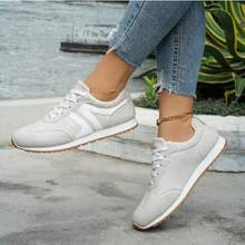 New Women's Casual Sports Shoes With Soft Soles, Laces, Lightweight, Non-Slip, Suitable Outdoor Activities, And Featuring A Fashionable And Versatile Style
