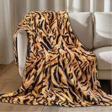 Brown Tiger Stripe Printed Blanket, A Fluffy, Comfortable, Ultra-Soft And Fluffy Plush Animal Printed Blanket. It Is Suitable For Beds And Sofas, Bedding, Sofas And Travel. It Also Serves As A Family Autumn Decorative Throw Blanket. Four Seasons Universal Multifunctional Blanket/Perfect Gift, 280GSM Blanket With Modern Aesthetic Design And 2D Printing Technology Is An Ideal Companion For Sofa Napping, Traveling Camping, Home Decoration And Office Embellishment. A Thoughtful Gift For Thanksgiving, Christmas, Valentine's Day, Father's Day, Mother's Day And Other Festivals Special Moments Such As Birthdays, Weddings, Anniversaries And More. Exclusive Gifts For Family Members, Partners, Parents, Grandparents Or Dear Friends. They Are Perfect For Beds,  Living Rooms, Offices, Beaches,Newly Expanded Themed Collections To Meet A Variety Of Styles And Scenar. - 彩色 - 查看 12
