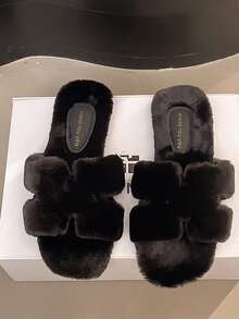 Women's Black Flat Metal Buckle Slip-On Fluffy Open Toe Slippers, Fur Lined Low Heel Fur Slides, Autumn/Winter New Furry Beach Soft Plush House Slippers - Black - View 3