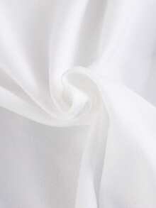 Young Girl Spring/Autumn White Puff Sleeve Round Neck T-Shirt With Bow & Pearl Decor, Paired With Elegant Casual Asymmetric Denim Skirt With Pearl Pocket Flap, 2-Piece Set Suitable For School, Outdoor, Commute, Vacation, Photography, Daily Wear