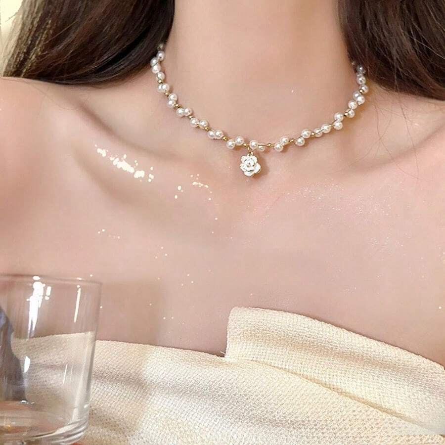 1pc Shiny Heart, Rose & Pearl Necklace For Women, Fashionable Elegant Choker Necklace, Versatile Luxury Everyday Wear, Birthday/Valentine's Day Gift