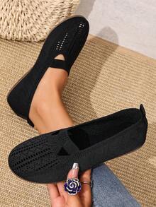 Women's Knitted Hollow-Out Breathable Yet Distinctive Slip-On Casual Flat Shoes, Relaxed, Comfortable And Stylish For Everyday Wear