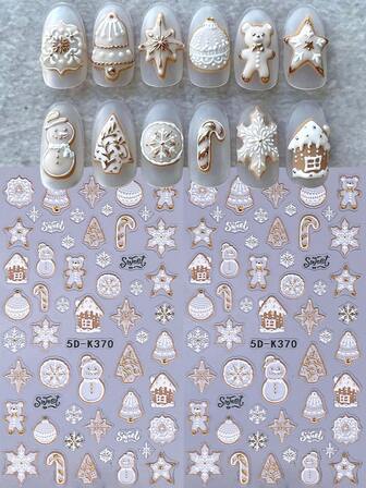 2 件白色姜饼浮雕冬季指甲贴纸圣诞树雪人雪花雪屋圣诞球 5D 卡通贴花节日指甲滑块新年礼物美甲装饰用品适用于沙龙 DIY