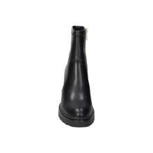 XTI | Bottines à talons hauts pour femme XTI – Bottines noires à talons avec fermeture éclair latérale – Talon haut et confortable – Plateforme – Polyvalentes et combinables – Modèle 144525 - Noir - Voir 3
