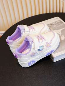 1双儿童休闲运动鞋2025春秋季男童休闲滑板鞋新款低帮女童白鞋软底百搭运动鞋