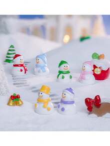 6 pièces Décorations de Noël, figurines mignonnes de bonhomme de neige avec écharpe - Convient pour les scènes enneigées miniatures, la décoration DIY, les accessoires de voiture, la décoration de bureau et de maison, les décorations de fête - Ornements en résine adorables