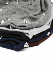 1Pc Unisex Rivet Beanie Hat,Punk Rock Hiphop Stud Rivets Cap,Goth Gothic Skull Caps Winter Warm Beanies Cap For Men Women,Suitable For Street Wear. Autumn Decor