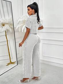 Amarilo Damen Sommer Lässig gestreiftes Hemd und Hose 2-teiliges Set, zufälliges Blumenmuster