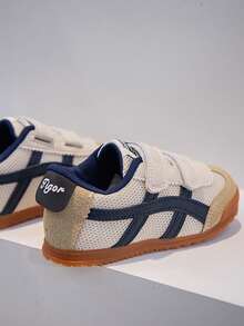 1 Pair Toddler Boys/Girls Soft & Comfortable Sports Shoes, Leather & Mesh Fabric, Dual Hook And Loop Strap, Round Toe, Anti-Kick, Non-Slip Sole, Fashionable Casual Sneakers, Suitable For Babies Learning To Walk, Daily Wear, Running, Autumn/Winter