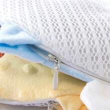 1pc Bear Pattern Infant Calming Hand Pillow, Anti-Startle Pressure Pillow, Baby Hugging Sleep Safety (Random Hand Direction)