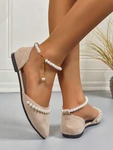 2025 Nuevas sandalias planas elegantes con puntera puntiaguda y decoración de perlas para mujeres, de unicolor, de plástico ABS, cómodas y versátiles, adecuadas para vestir, primavera/verano